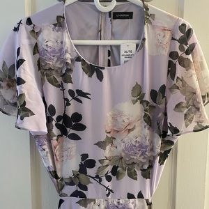 Beautiful lavender floral Le Chateau gown with a cut out back
